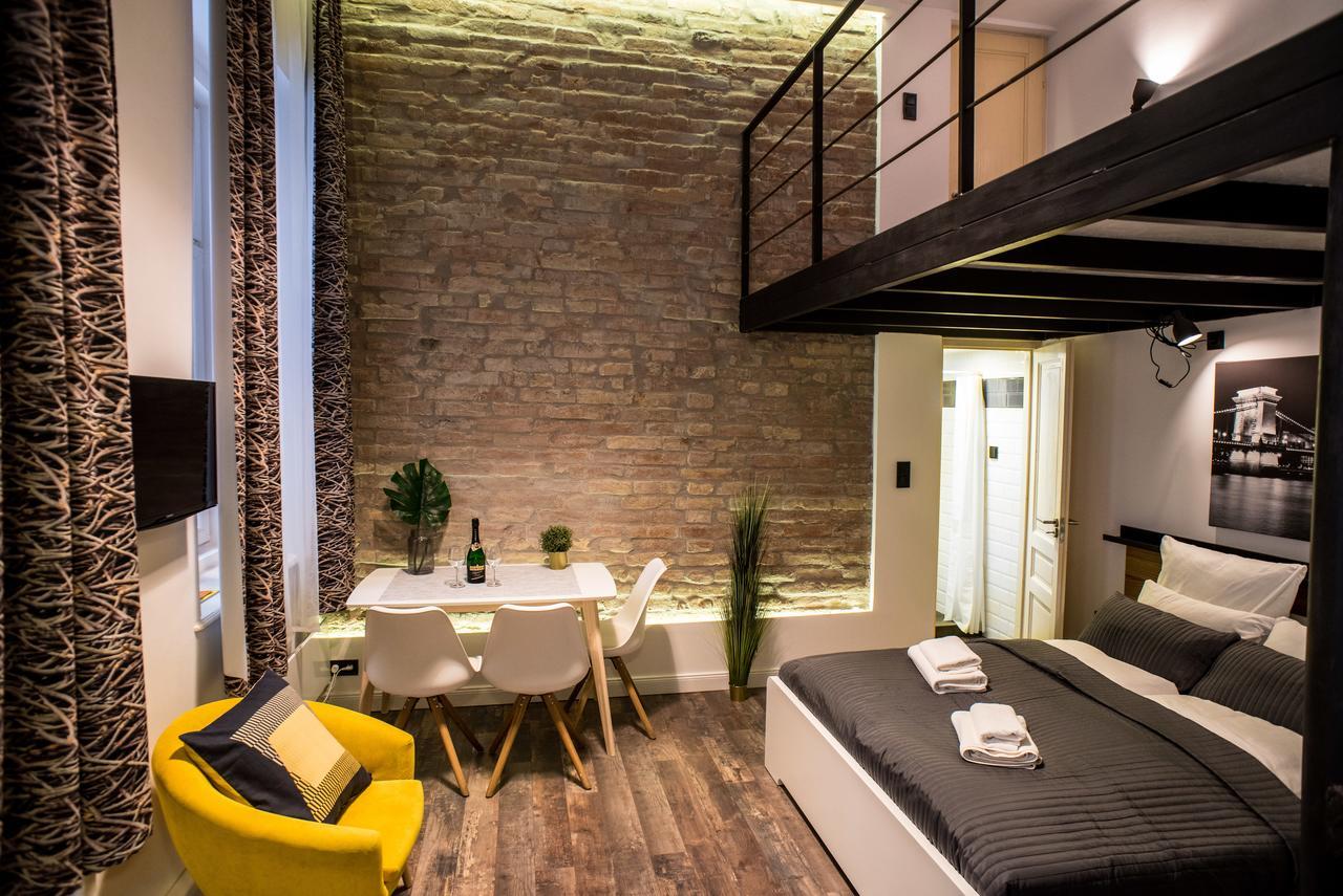 Very Stylish And Fresh Studio Home In The Center Budapest Eksteriør bilde