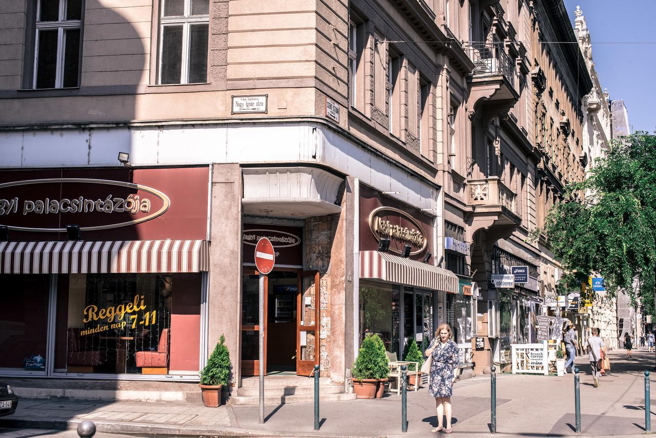 Very Stylish And Fresh Studio Home In The Center Budapest Eksteriør bilde